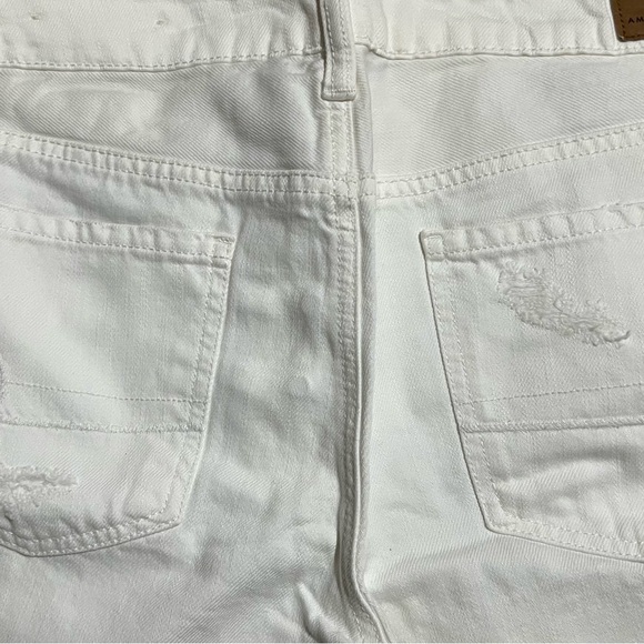 American Eagle Outfitters Tomgirl White Cropped Jeans - Picture 4 of 5